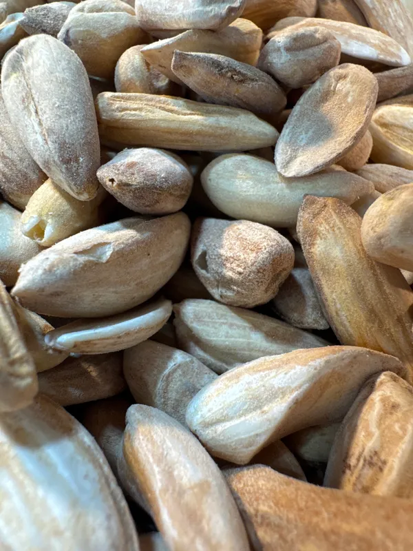Shahi_Dryfruits_White_Mamra_Almonds_|_Wholesome_Daily_Nutrition_|_250_Gm