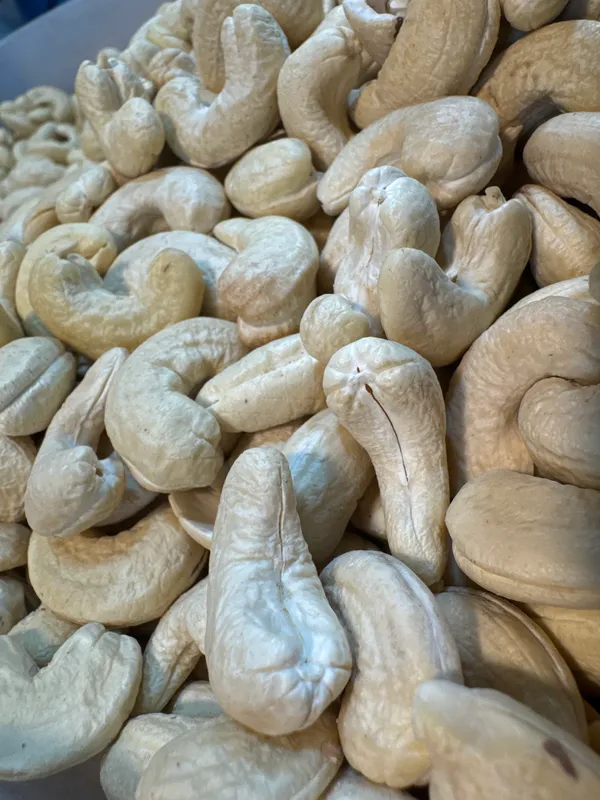 Shahi_Dryfruits_Kaju_|_Wholesome_Daily_Nutrition_|_250_Gm