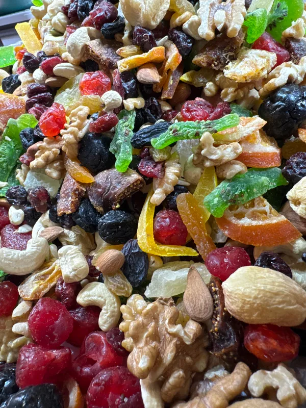 Shahi_Dryfruits_Mix_Dryfruits_|_Wholesome_Daily_Nutrition_|_250_Gm