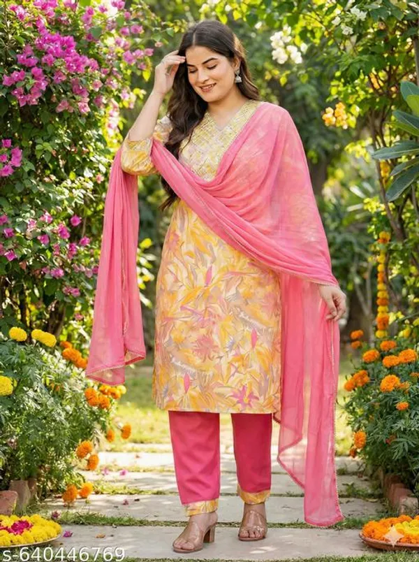 Pink_Floral_Print_Kurta_And_Pant_Set_With_Dupatta_And_Gota_Patti_Work_Party_Wear_Festive_Wear_For_Women