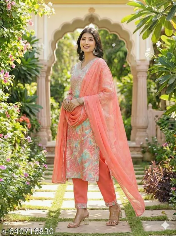 Peach_Rayon_Floral_Print_Kurta_And_Pant_Set_With_Dupatta_And_Gota_Patti_Work_Party_Wear_Festive_Wear_For_Women