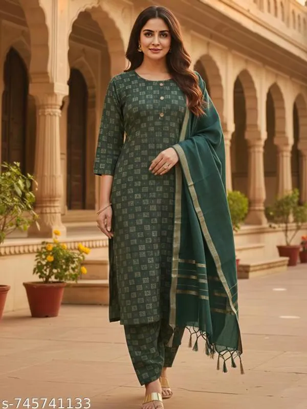 Grey_And_Green_Kurta_Pant_Set_With_Dupatta_Set_Combo_Set_For_Women_Pack_Of_2