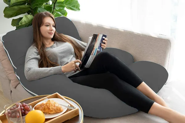 Grey_Polyester_Fibre_Pregnancy_Pillow