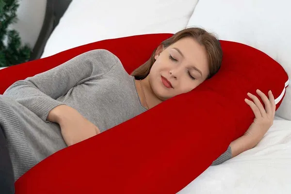 Red_Microfiber_And_Polyester_Fibre_Pregnancy_Pillow