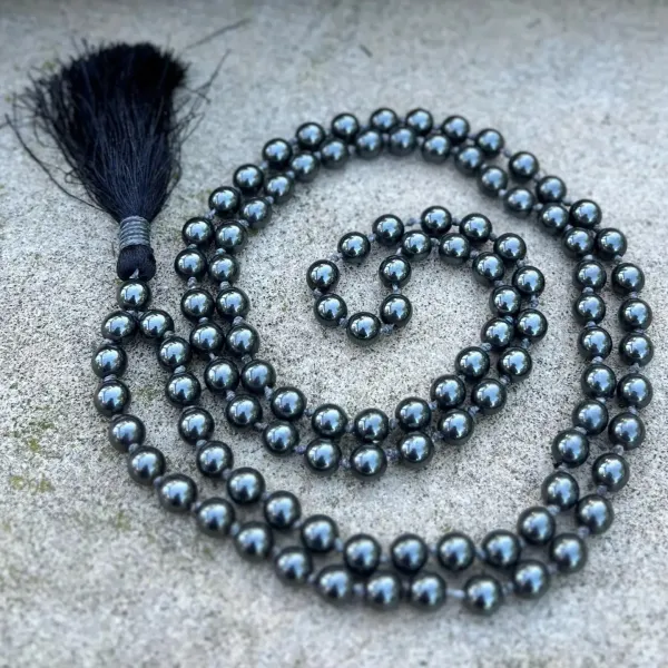 Hematite_Beads_ala_8mm