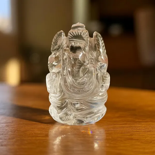 Crystal_Quartz_Small_Ganesha