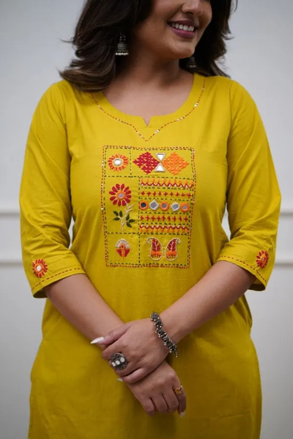 Yellow_Cotton_Premium_Kurta_Ethnic_Wear_For_Women_And_Girls