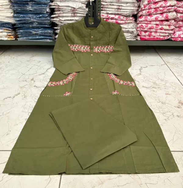 Green_Cotton_Pocket_Style_Kurti_With_Embroidery_And_Pant_Set_For_Women_And_Girls