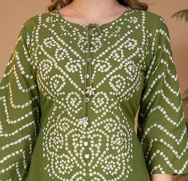 Mehandi_Green_Bandhani_Print_Kurta_Set_With_Dupatta_For_Women_And_Girls