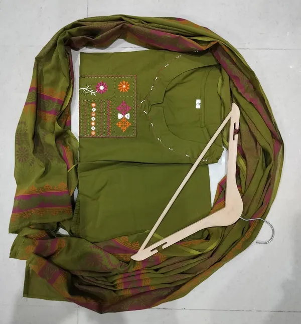 Mehandi_Cotton_Premium_Kurta_Ethnic_Wear_For_Women_And_Girls