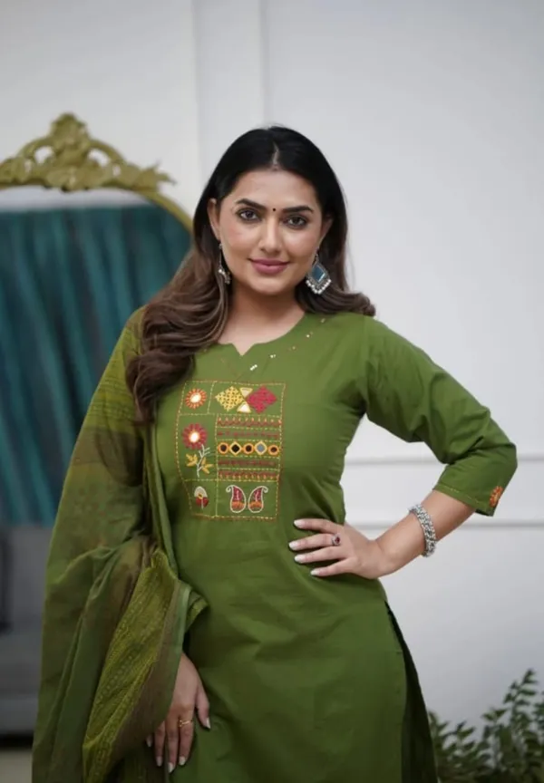 Mehandi_Cotton_Premium_Kurta_Ethnic_Wear_For_Women_And_Girls