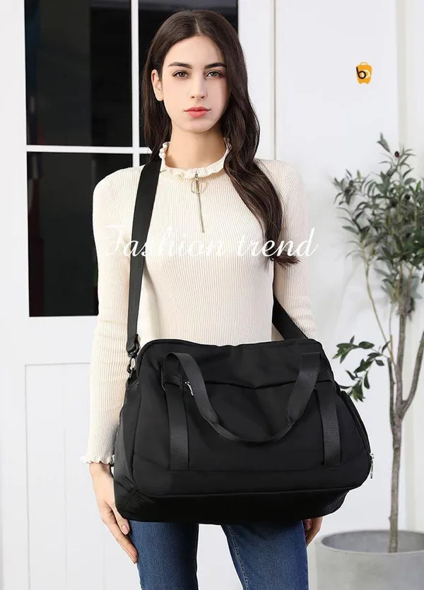 Fashion_Travel_Smart_Duffel_Bag_with_Separate_Shoes_Pocket