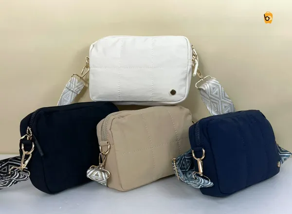Stylish_Phone_Sling_in_Quilted_…._Very_luxurious!