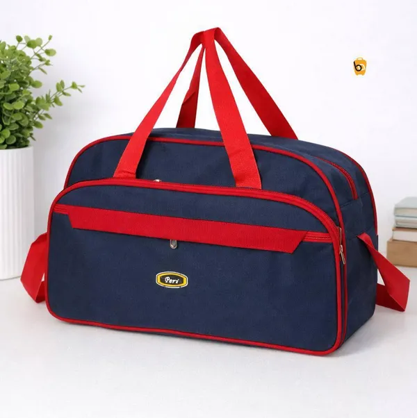 Stylish_Travel_Duffel_Bag_with_multi_pockets