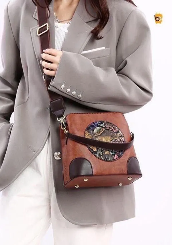 Fashion_Small_Town_Bucket_Bag!