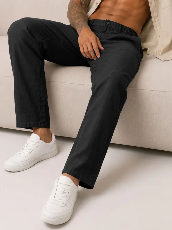mens_loose_16_botom_black_linen_travel_pants