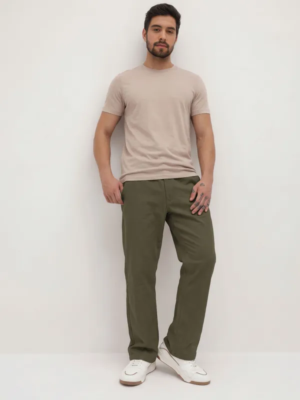 mens_loose_16_botom_olive_chinos__lycra_travel_pants