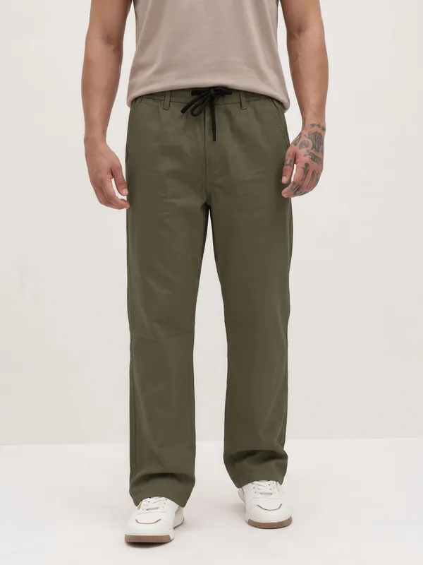 mens_loose_16_botom_olive_chinos__lycra_travel_pants