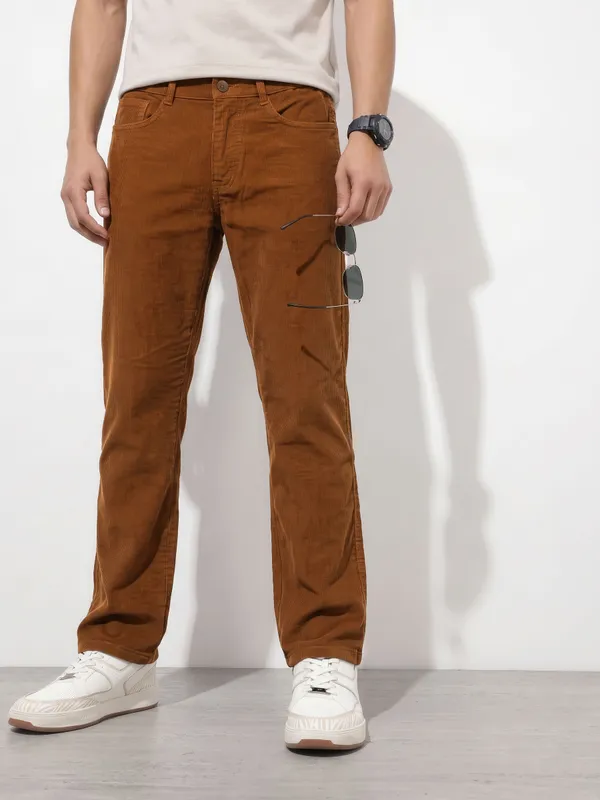 mens_comfort_fit__tan_courdroy_5_pkt_pants