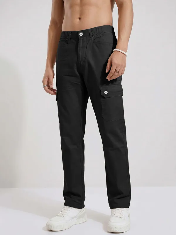 Mens_Black_Cargo_Pants_With_Snap_Button_Pockets
