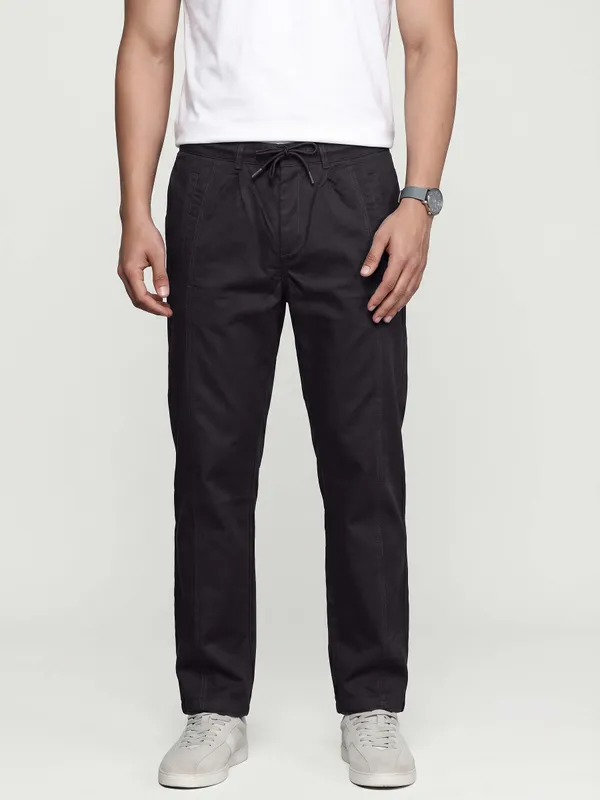 Black_Technical_Fabric_Cargo_Pants_for_Men