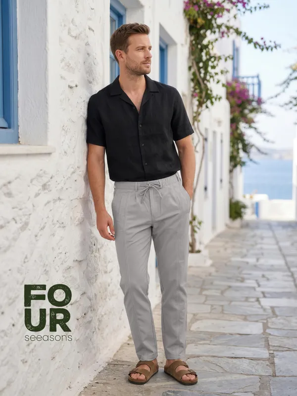 LT_GREY_Technical_Fabric_Cargo_Pants_for_Men