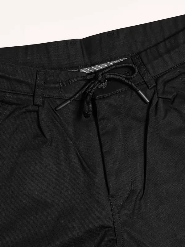 DK_OLIVE_Technical_Fabric_Cargo_Pants_for_Men