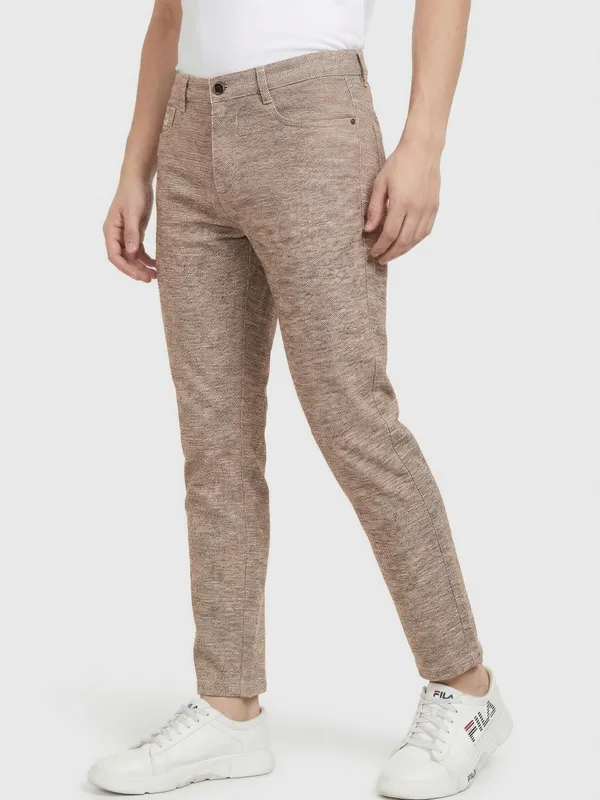 Mens_Beige_Textured_Slim_Fit_Casual_Trousers