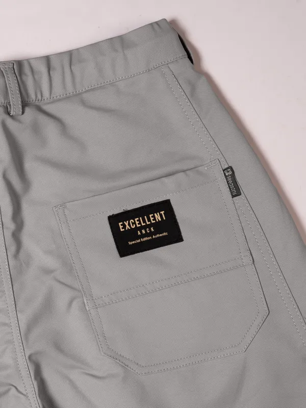 LT_GREY_Technical_Fabric_Cargo_Pants_for_Men
