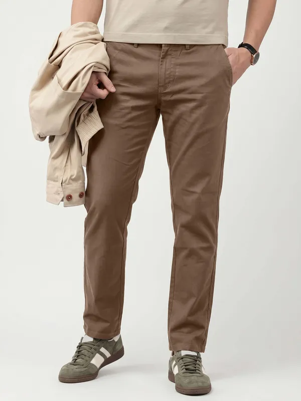 MOSS_Brown_Cotton_Casual_Chino_Trousers_for_Men