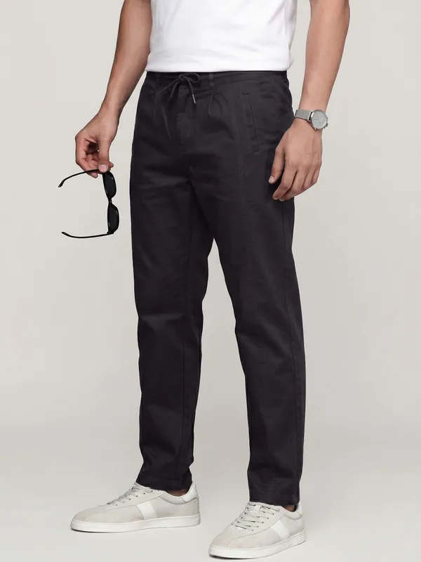Black_Technical_Fabric_Cargo_Pants_for_Men