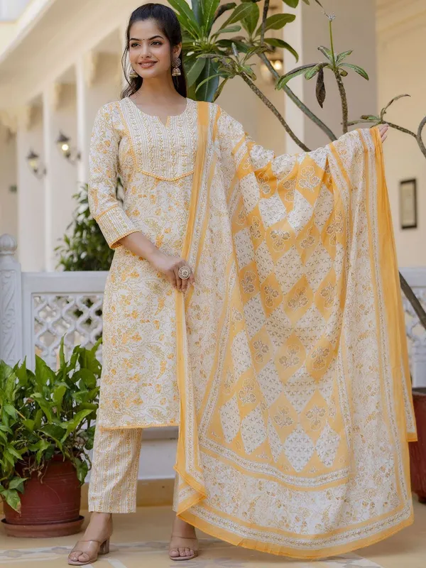 TATVANI_–_Cotton_Kurti_Pant_Dupatta_Set