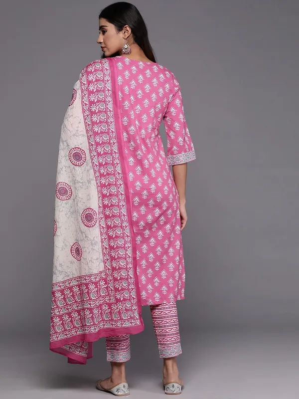 TATVANI_–_Cotton_Printed_Kurti_Pant_Dupatta_Set
