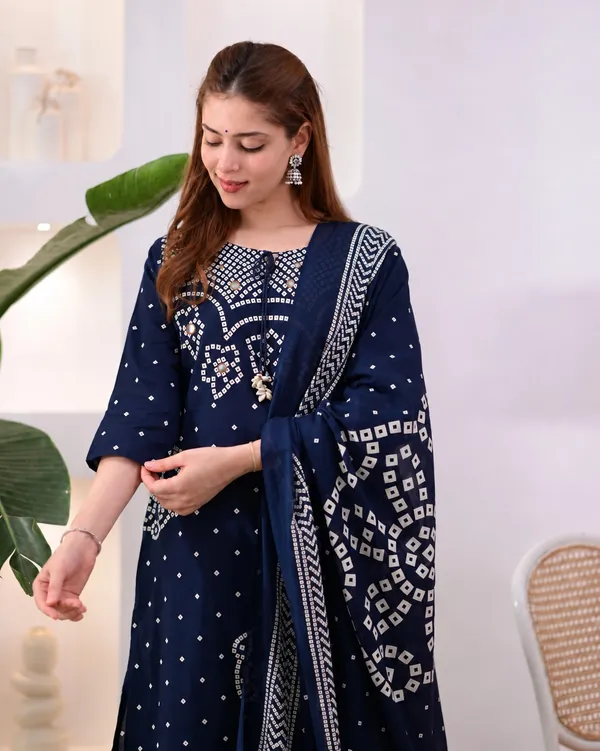TATVANI_–_Cotton_Printed_Kurti_Pant_Dupatta_Set