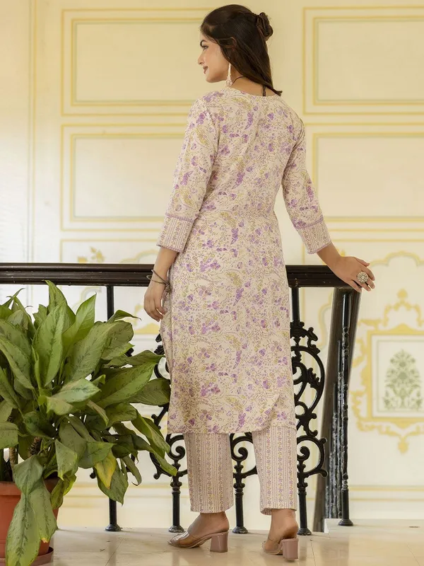 TATVANI_–_Cotton_Printed_Kurti_Pant_Dupatta_Set