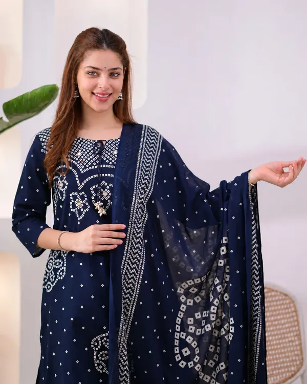 TATVANI_–_Cotton_Printed_Kurti_Pant_Dupatta_Set