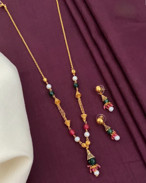 Gold_Alloy,_Beads_Necklace_Set_With_Earrings_For_Women