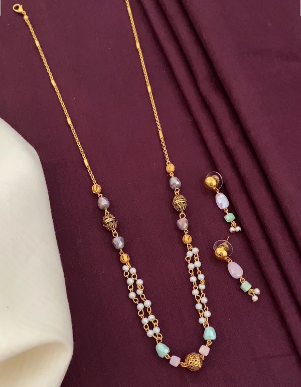 Gold_Alloy,_Beads_Necklace_Set_For_Women