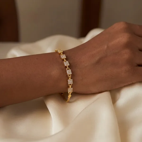 Gold_Alloy,_Crystal_Bracelet_For_Women