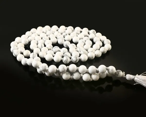 Natural_Howlite_109_Beads_Certified_Maala_Necklace
