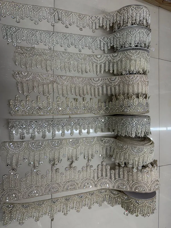 Crystal_Beaded_Lace_Trim_–_Silver_Rhinestone_Fringe_Border