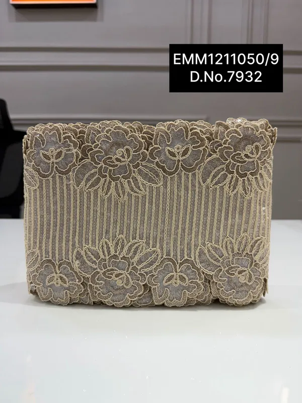 Embroidered_Floral_Lace_Trim_–_Traditional_Design