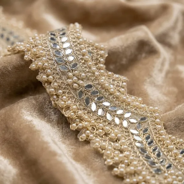 Decorative_Golden_Fringe_And_Beaded_Lace_Trim_Sampler