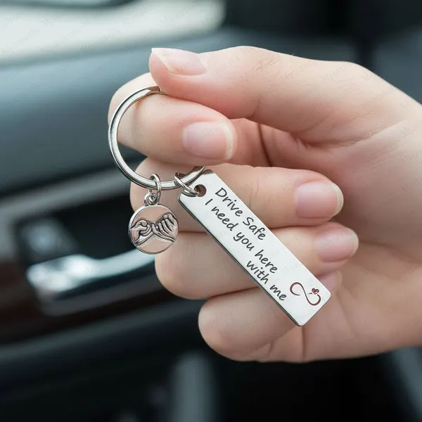 Silver_Stainless_Steel_Drive_Safe_Keychain_With_Initial_Letter_For_All