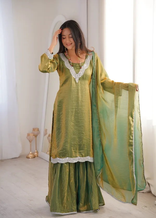 Green_Ethnic_Wear_Kurta_Pajama_With_Dupatta_For_Women