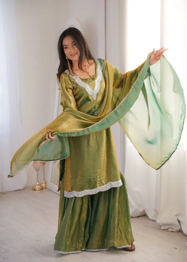 Green_Ethnic_Wear_Kurta_Pajama_With_Dupatta_For_Women