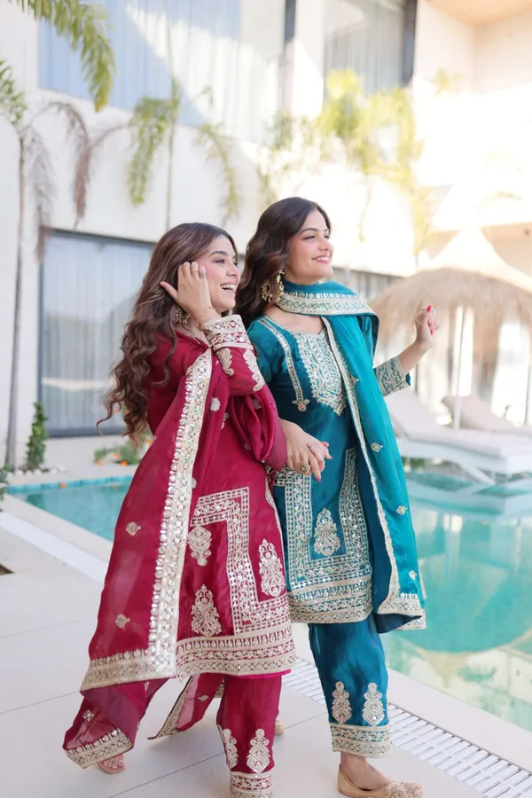 Pink_Embroidered_Pakistani_Salwar_Kameez_Suit_Set_With_Dupatta_Festive_Ethnic_Wear_For_Women