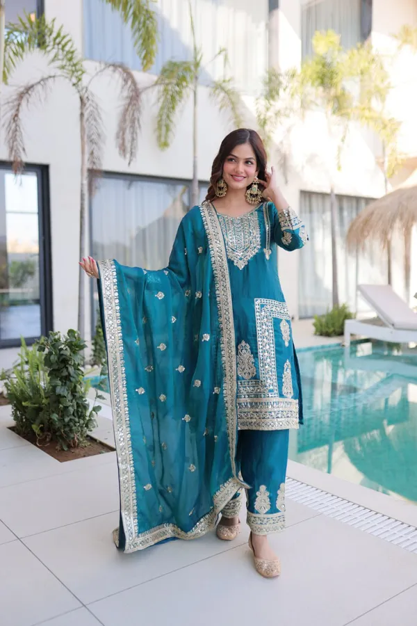 Pink_Embroidered_Pakistani_Salwar_Kameez_Suit_Set_With_Dupatta_Festive_Ethnic_Wear_For_Women