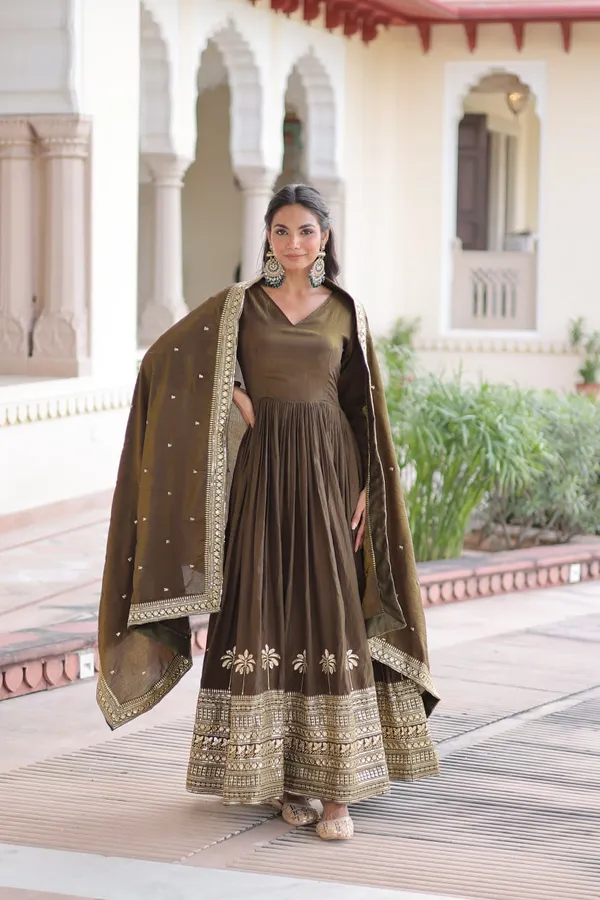 Blue_Elegant_Ethnic_Anarkali_Gown_With_Dupatta_For_Women