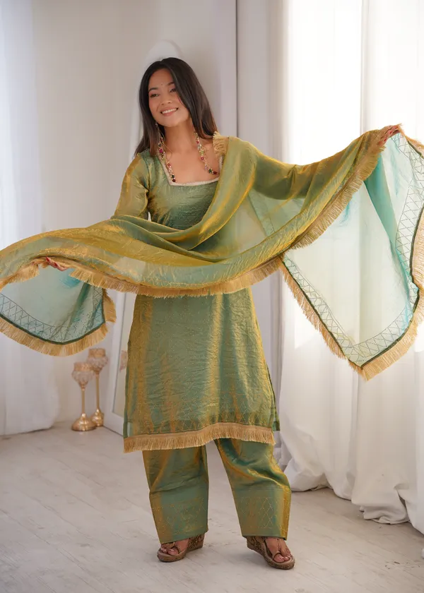 Green_Silk_Suit_Set_With_Dupatta_And_Fringe_Border_Ethnic_Wear_For_Women